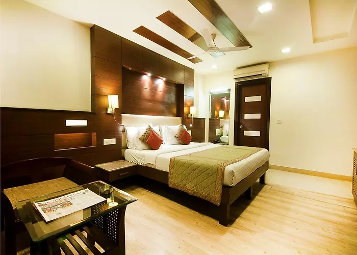 Hotel Amaltas International - Delhi-16 New Delhi